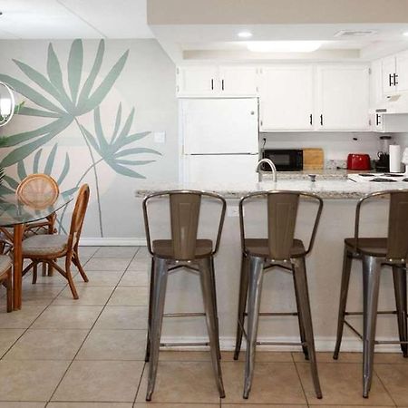 2 Bed 2 Bath 1St Floor Condo W Pool By Beach South Padre Island Exteriör bild