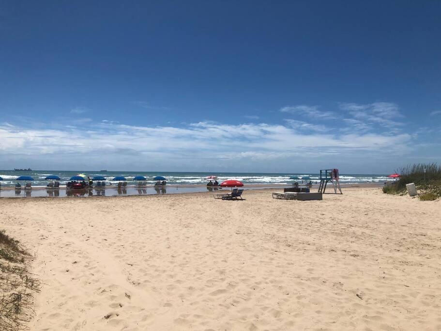 2 Bed 2 Bath 1St Floor Condo W Pool By Beach South Padre Island Exteriör bild